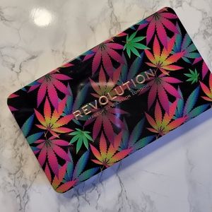 Makeup revolution Chilled palette